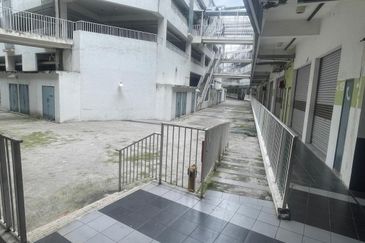 Prima Bizwalk Business Park