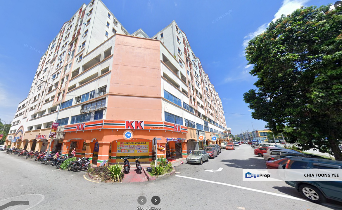 Plaza Serdang Raya Seksyen 7, Selangor, Serdang