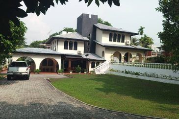 Seksyen 11, Shah Alam