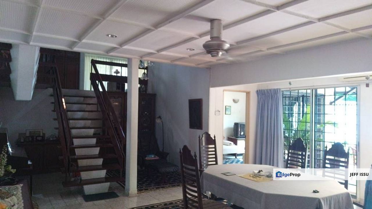 2 storey bungalow seksyen 11 shah alam, Selangor, Shah Alam