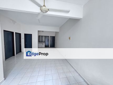 Pangsapuri Merak Seksyen U5 Shah Alam tingkat 4, Selangor, Subang