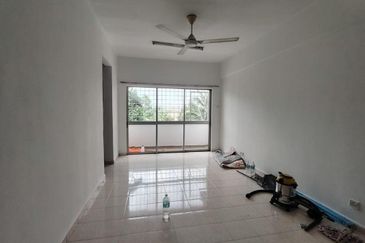 Pangsapuri Desa Subang