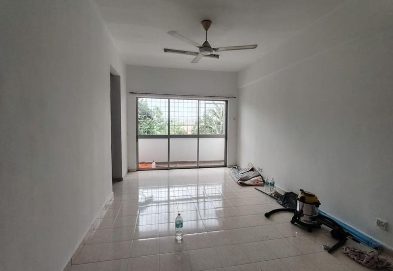 Pangsapuri Desa Subang