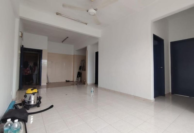 Pangsapuri Desa Subang