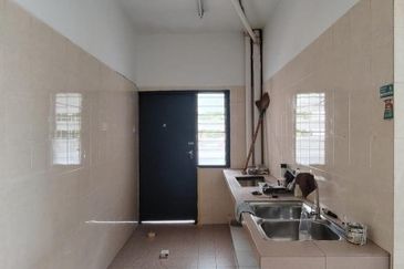 Pangsapuri Desa Subang