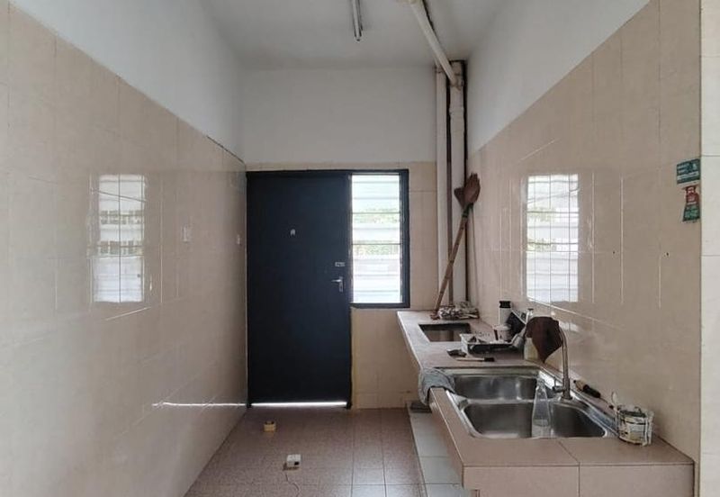 Pangsapuri Desa Subang