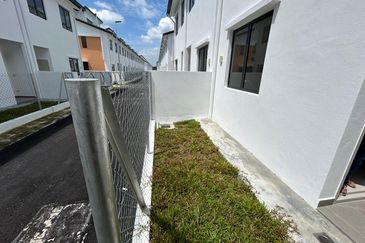 Robin at Bandar Rimbayu, Double storey new terrace house for sale