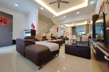 Indah 12, Setia Alam