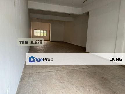 Facing Main Road 1st Floor Shop Taman Sentosa Jalan Shabuddin near KFC Public Bank, Selangor, Klang