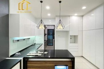 Duta Villa, Setia Alam