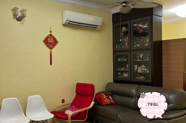 Daisy, Bandar Bukit Raja