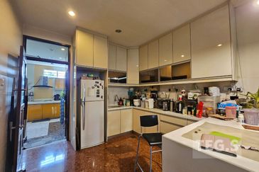 Jalan Anggerik 31/109B 