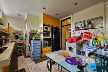 Jalan Anggerik 31/109B 