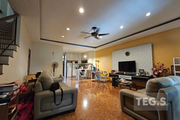 Jalan Anggerik 31/109B 