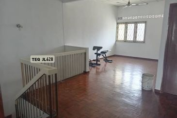 Taman Tepi Sungai ( Taman Teluk Pulai Indah )