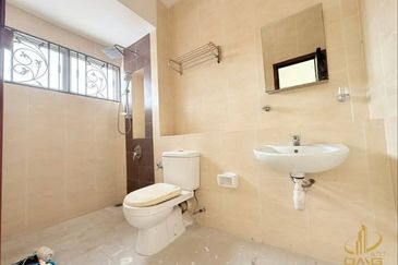 Jalan Setia Impian U13/5B