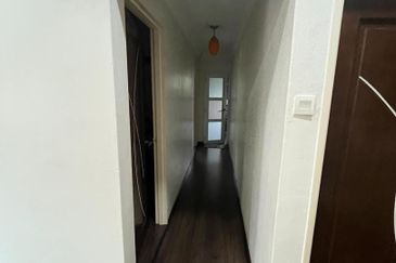 Anggerik Liparis, Kota Kemuning Double Storey Endlot House For Sale