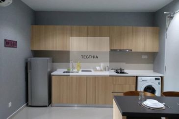 I Residence @ I City