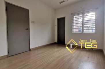 Saron @Bandar Bukit Raja