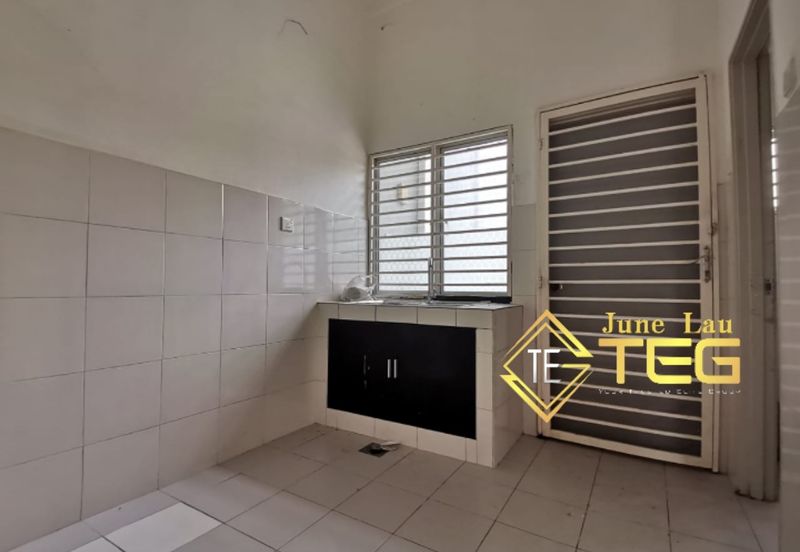 Saron @Bandar Bukit Raja