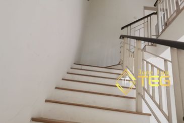 Saron @Bandar Bukit Raja