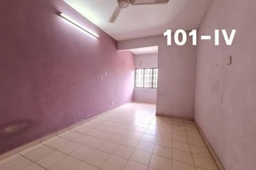 Taman Tepi Sungai ( Taman Teluk Pulai Indah )