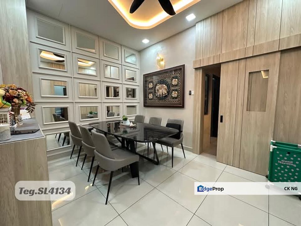 Semi D Ridgewood Canary Garden Fully Renovated Bandar Bestari Klang Parkland, Selangor, Klang