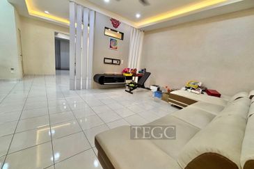 2 Storey 24X75 Kemuning Bayu @ Kota Kemuning House Sale