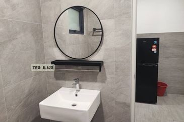 Sunsuria Forum @ 7th Avenue