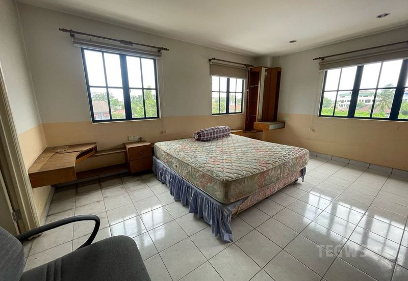 Flat Kelompok Camar (Port Klang)