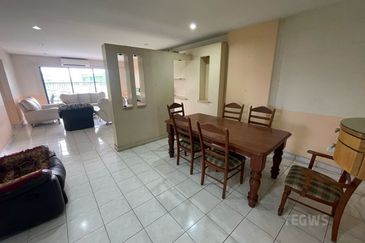 Flat Kelompok Camar (Port Klang)