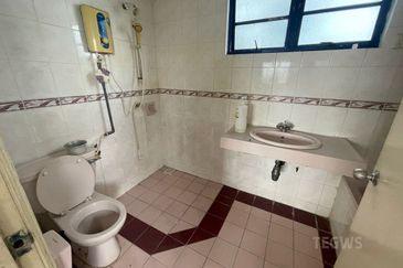 Flat Kelompok Camar (Port Klang)