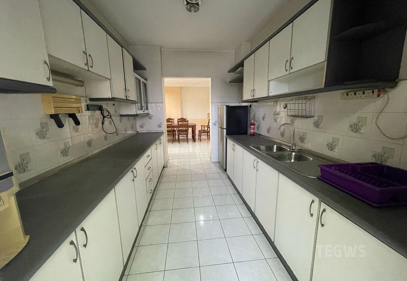 Flat Kelompok Camar (Port Klang)