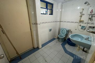 Flat Kelompok Camar (Port Klang)