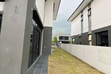 Dremien @ Eco Ardence