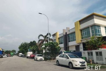 Aman Perdana Industrial