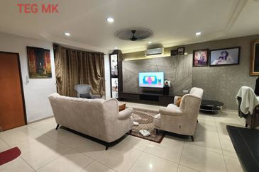 Taman Tepi Sungai ( Taman Teluk Pulai Indah )