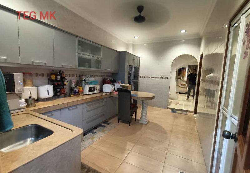 Taman Tepi Sungai ( Taman Teluk Pulai Indah )