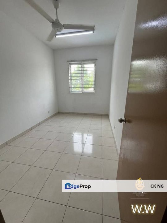 Level 1 Asteria Apartment Bandar Parkland Klang, Selangor, Klang