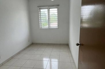 Asteria Apartment @ Bandar ParkLand