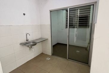 Asteria Apartment @ Bandar ParkLand