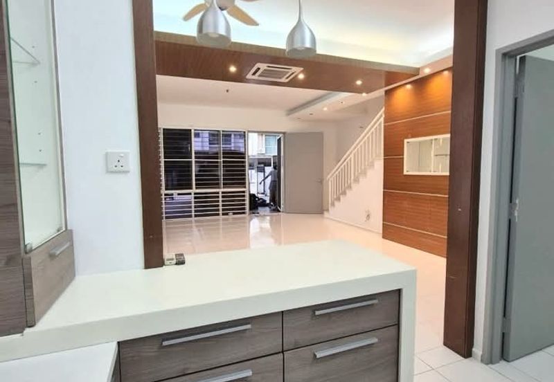 Petunia @ Bandar Bukit Raja