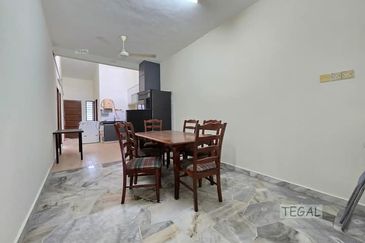 Taman Tepi Sungai ( Taman Teluk Pulai Indah )