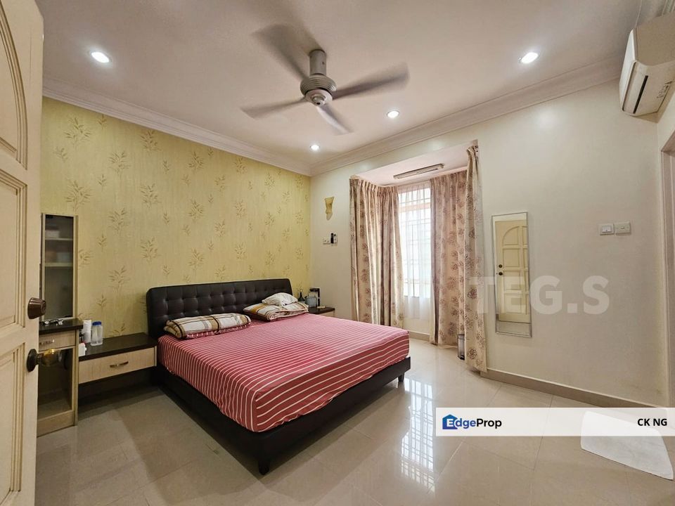 Double Storey House Anggerik Liparis, Kota Kemuning For Sale, Selangor, Kota Kemuning
