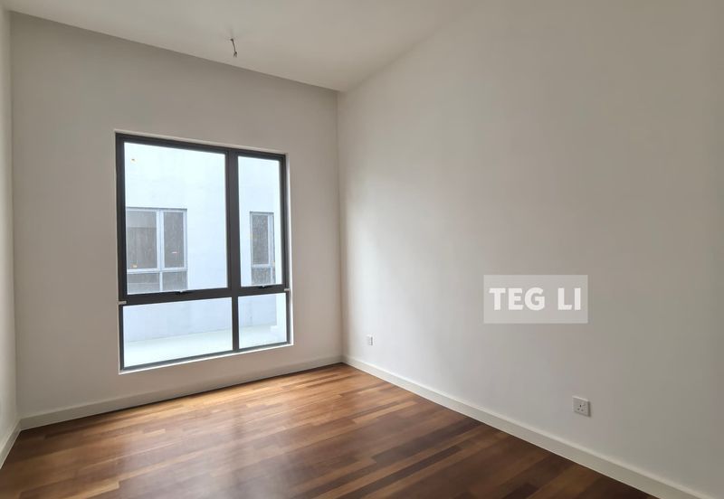 Broadleaf Residences, Hometree