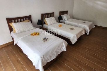 IOI Beverly Row @ IOI Resort City