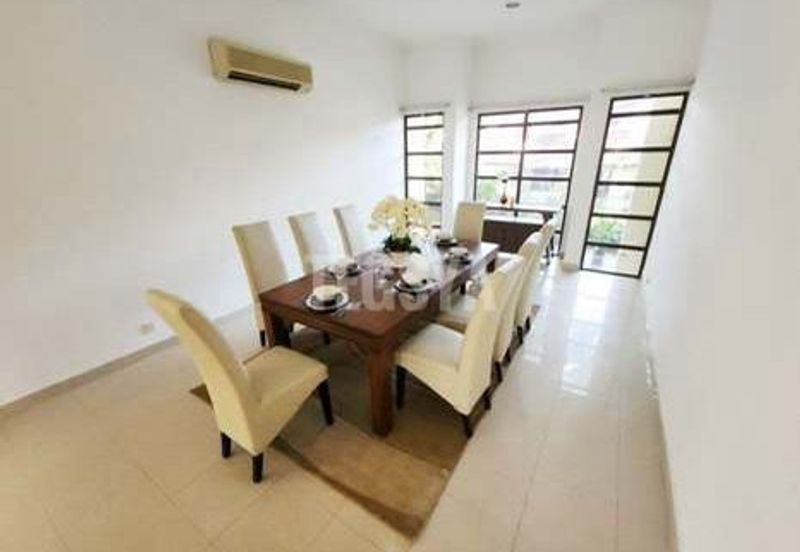 IOI Beverly Row @ IOI Resort City