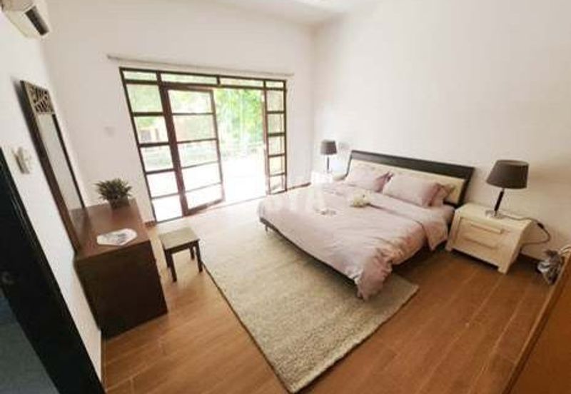 IOI Beverly Row @ IOI Resort City