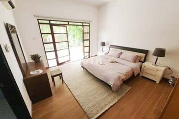 IOI Beverly Row @ IOI Resort City