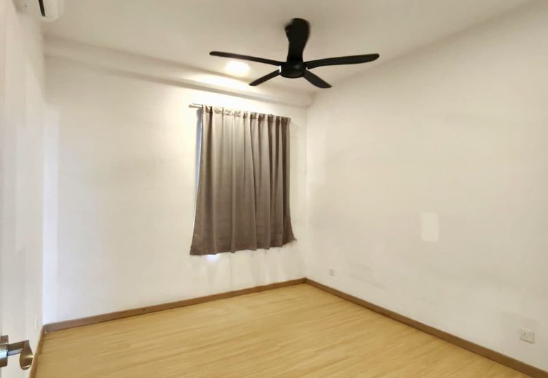 Adria Residence @ Gravit8